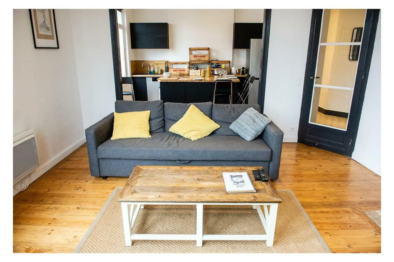 Appartement Grand appart 85m2 de standing, hyper centre/gare Lille